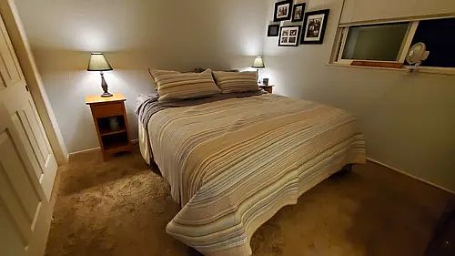 Bedroom Display - California King Bed 
REFERENCE PHOTO ONLY