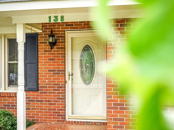2nd image of 138 Kemberly Dr NW