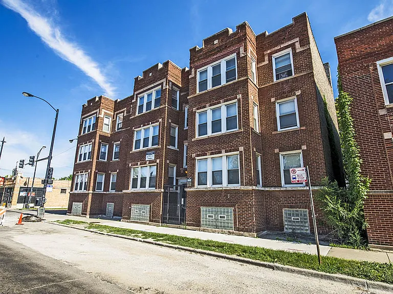 7055 S St Lawrence — Photo 15
