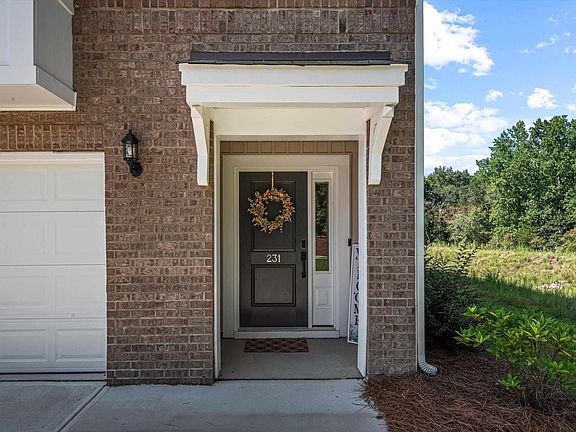 3rd image of 231 Flatsedge Ct