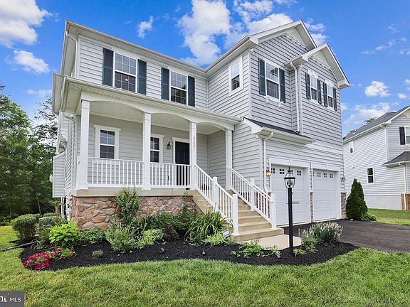 2nd image of 9831 Rhine Ct