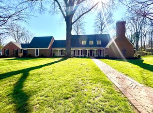 2250 Harris Cir NW, Cleveland, TN 37311