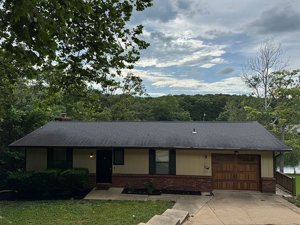 233 Normandie Dr