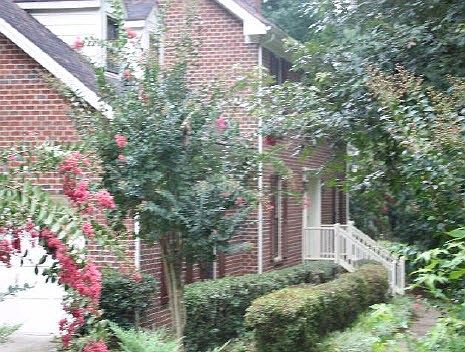 2nd image of 5112 Hunter Hill Rd