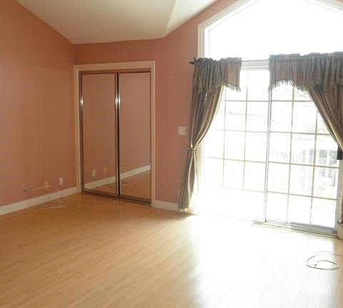 5th image of 3312 Honolulu Ave #3