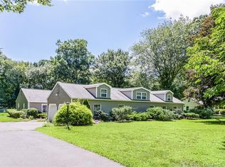 14 Wychwood Rd, Old Lyme, CT 06371