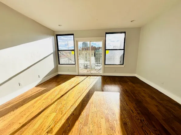 4 West 126th Street image 11 of 21