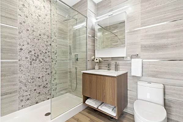 Rented by Compass | media 22