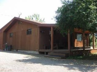 9305 E Stoughton Rd, Valleyford, WA 99036