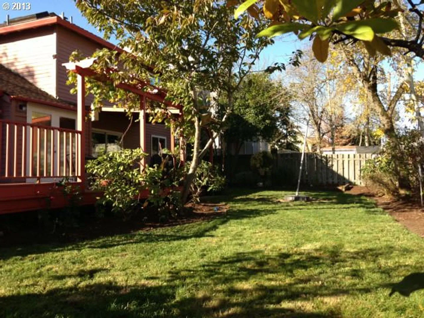 Bethany Single Family Home — Photo 2