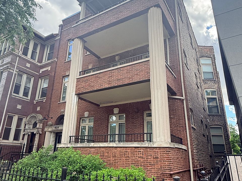 1st image of 4834 S King Dr #3