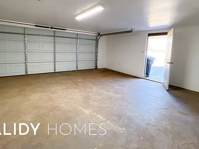 13408 Thompson Rd — Photo 58