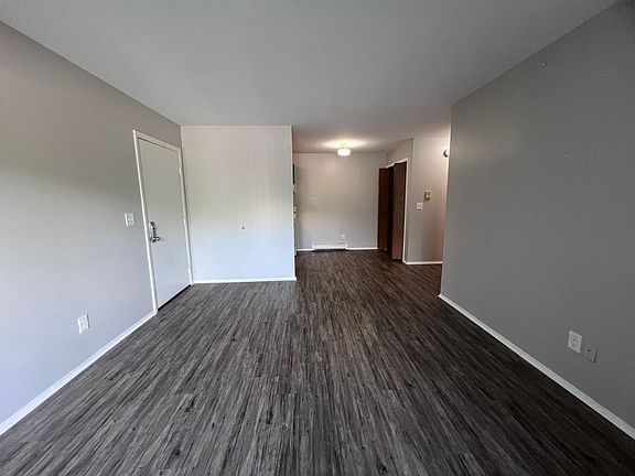 4th image of 517 Donna Dr NW #0