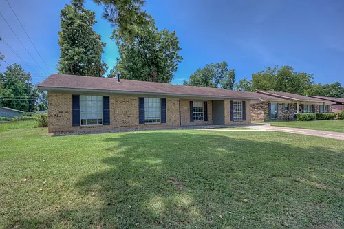 1312 Fox St Photo 1