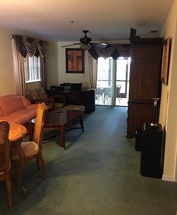 5th image of 10131 Maddox Ln APT 101