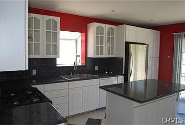 5th image of 7755 Encino Ave