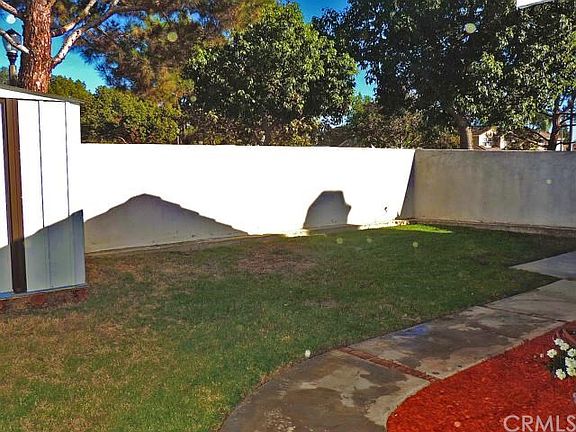 5th image of 15015 Dogwood Ln