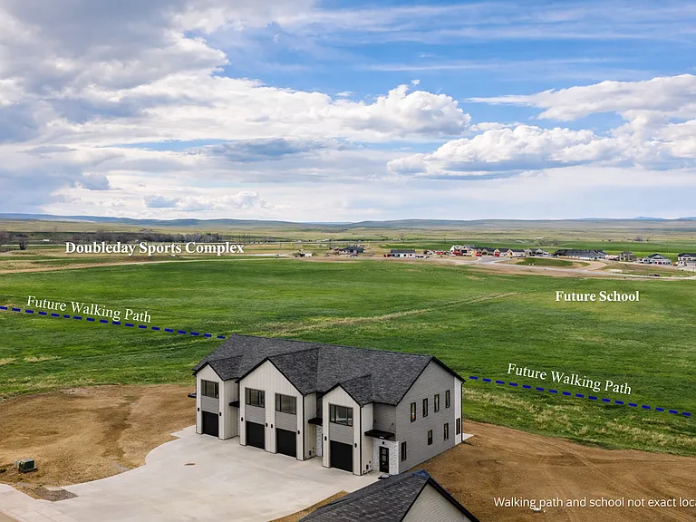 1375 Duncan Dr — Photo 15