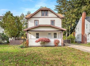 1076 Chalker St, Akron, OH 44310