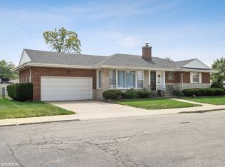 8411 W Agatite Ave, Chicago, IL