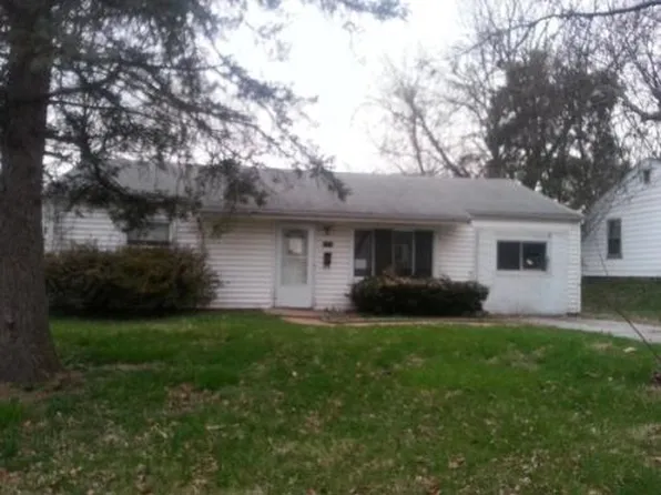 9741 Lorna Ln, Saint Louis, MO 63136
