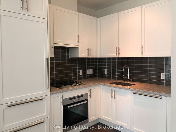 5th image of 39 Queens Quay E #740