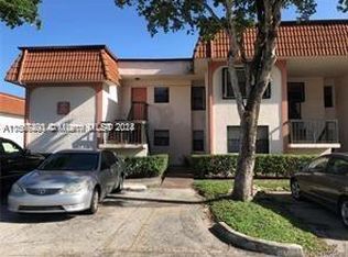 842 NE 209th St APT 201, Miami, FL 33179
