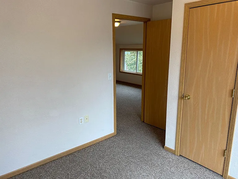1431 N Stevens St — Photo 23
