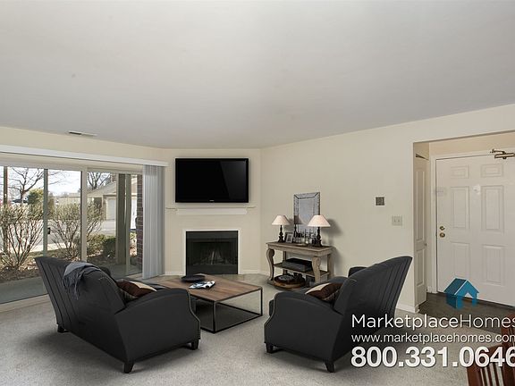 2nd image of 104 Glengarry Dr APT 107