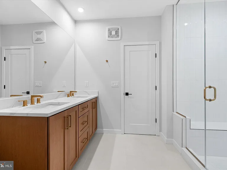 4765 Sully Point Ln #408 — Photo 19