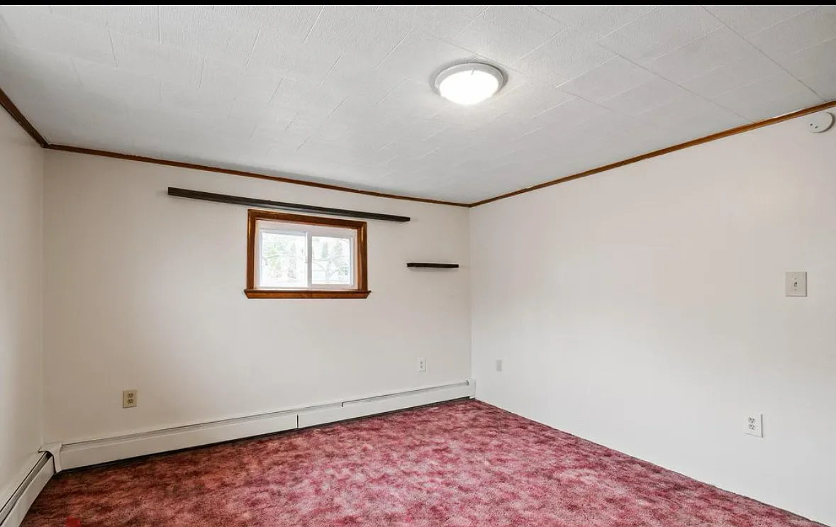 3 bed, 1800 sqft, $1,600 — Photo 4