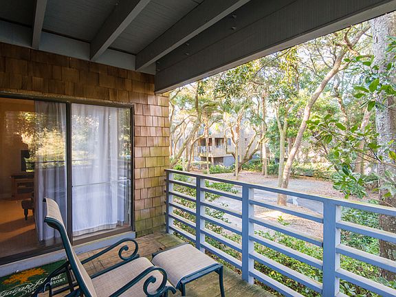 3rd image of 4400 Sea Forest Dr