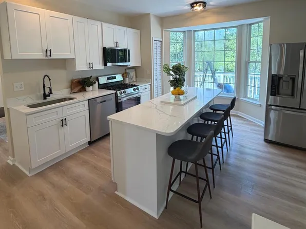 814 High Plain Dr, Bel Air, MD 21014