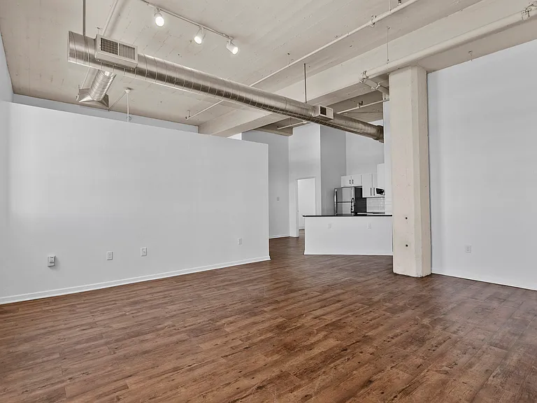 West Seventh - Livingroom