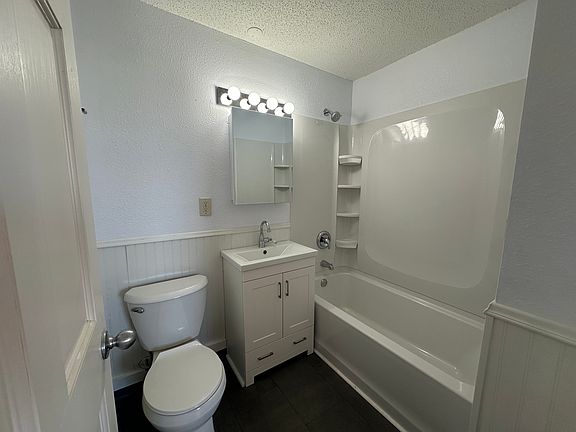 4th image of 1719 Adams St NE APT 3
