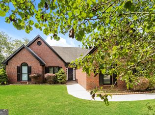 215 Bo Simpson Pkwy, McDonough, GA 30253