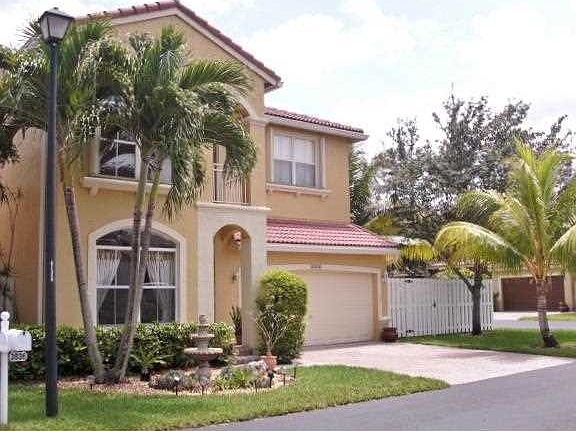 2nd image of 3836 SW 50th St