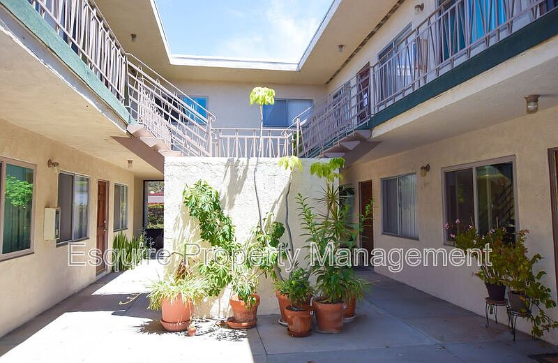 1st image of 1700 Ventura Blvd APT 1A