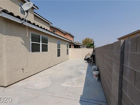 3rd image of 2701 Corncob Cactus Ct