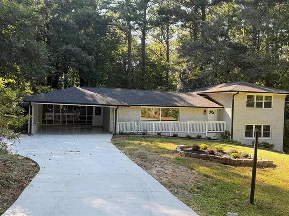 2605 Irene Dr, Marietta, GA 30066