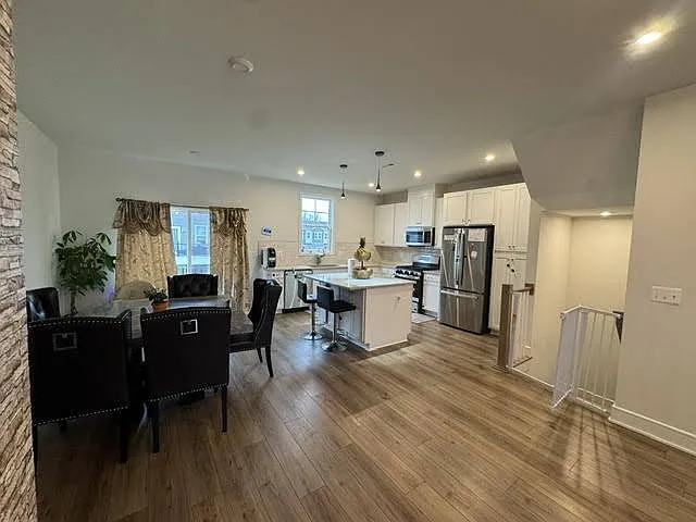 149 Choke Cherry Ct — Photo 8