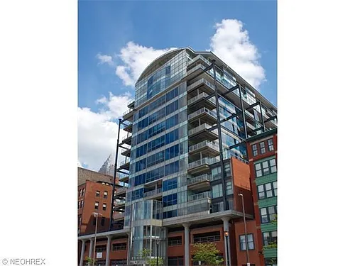 701 W Lakeside Ave #1002 Photo 1