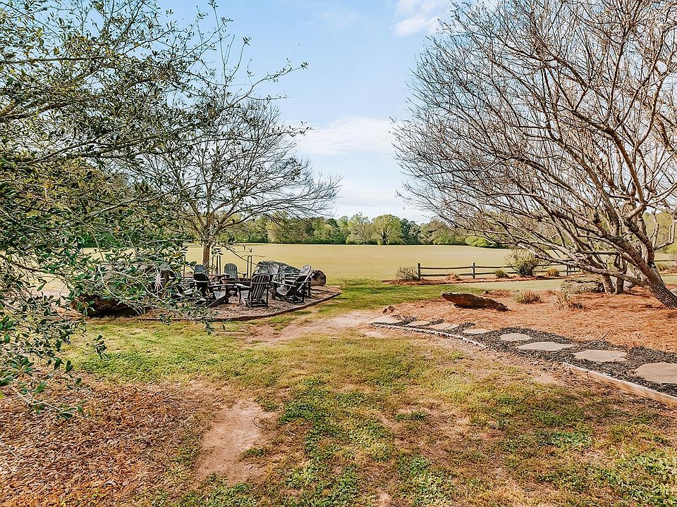 7th image of 4424 Ansley Rd