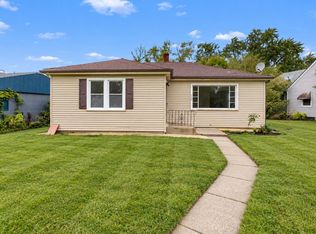 2922 Hillside Ct, Rockford, IL 61108