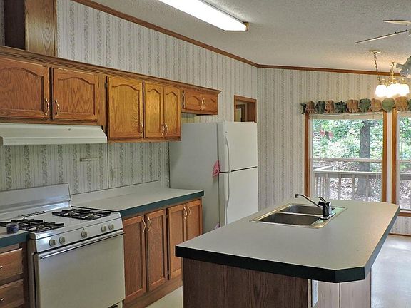 5th image of 288 Kiawa Dr