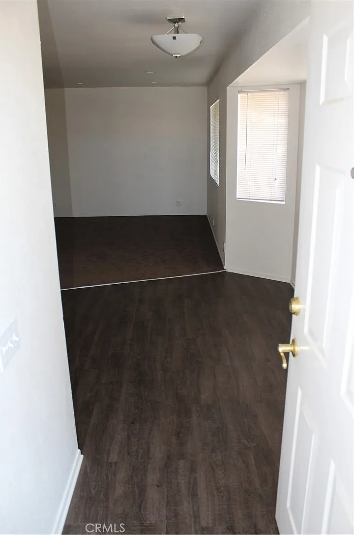 2 bed, 3632 sqft, $1,900 — Photo 3