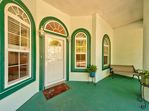 4th image of 640 Alcazar Ave