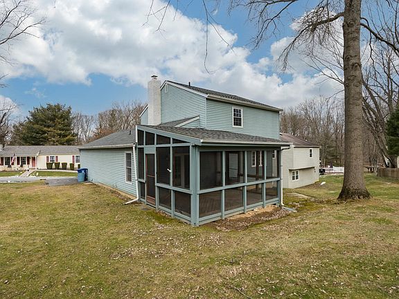 5th image of 123 Lambeth Ct