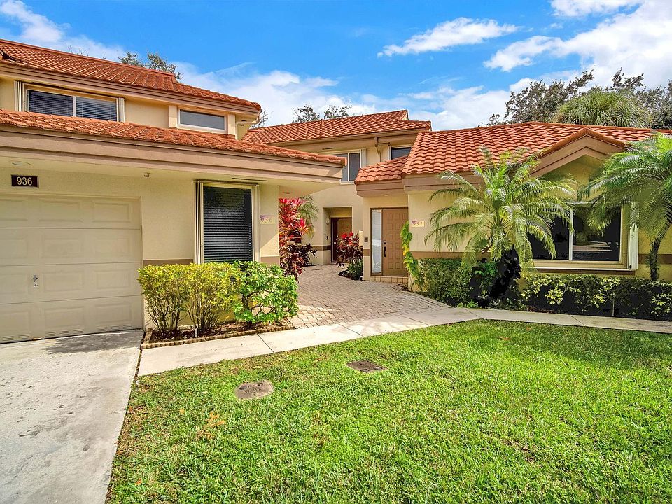 1st image of 930 NW 92nd Terrace #D