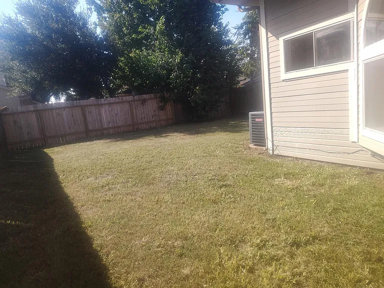 6614 Misty Dale Dr — Photo 7
